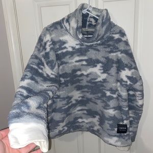 Camo Calvin Klein Performance Turtleneck Pullover